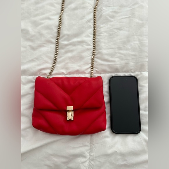 Red Zara chain purse - Picture 2 of 8